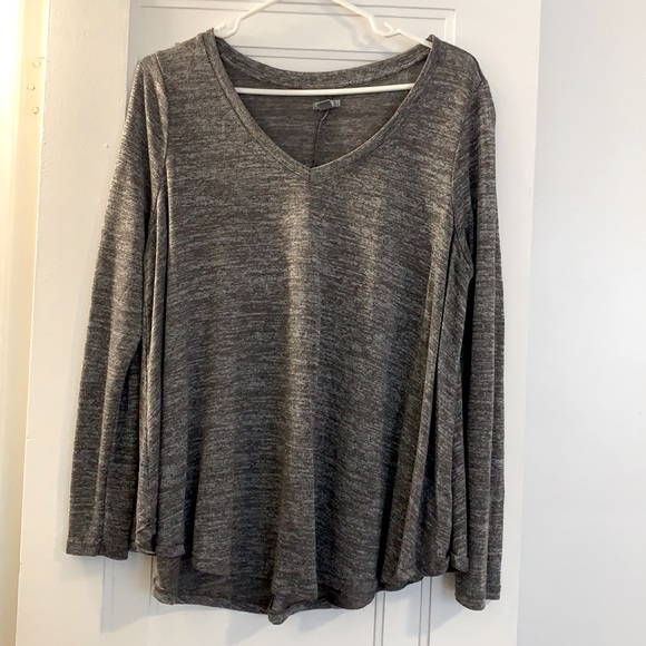 Long sleeve aerie top - Picture 1 of 3